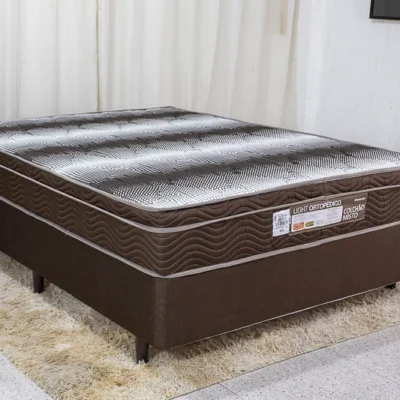 Box Casal Classic Sued Marrom Anjos + Colchão Casal Ortopédico Light 138x188x65